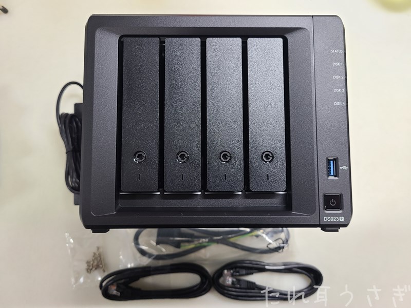 Synology NAS「DS923+」を「E10G22-T1-Mini」で10GbE化してみたのでレビュー Synology NAS「DS923+」を「E10G22-T1-Mini」で10GbE化してみたのでレビュー